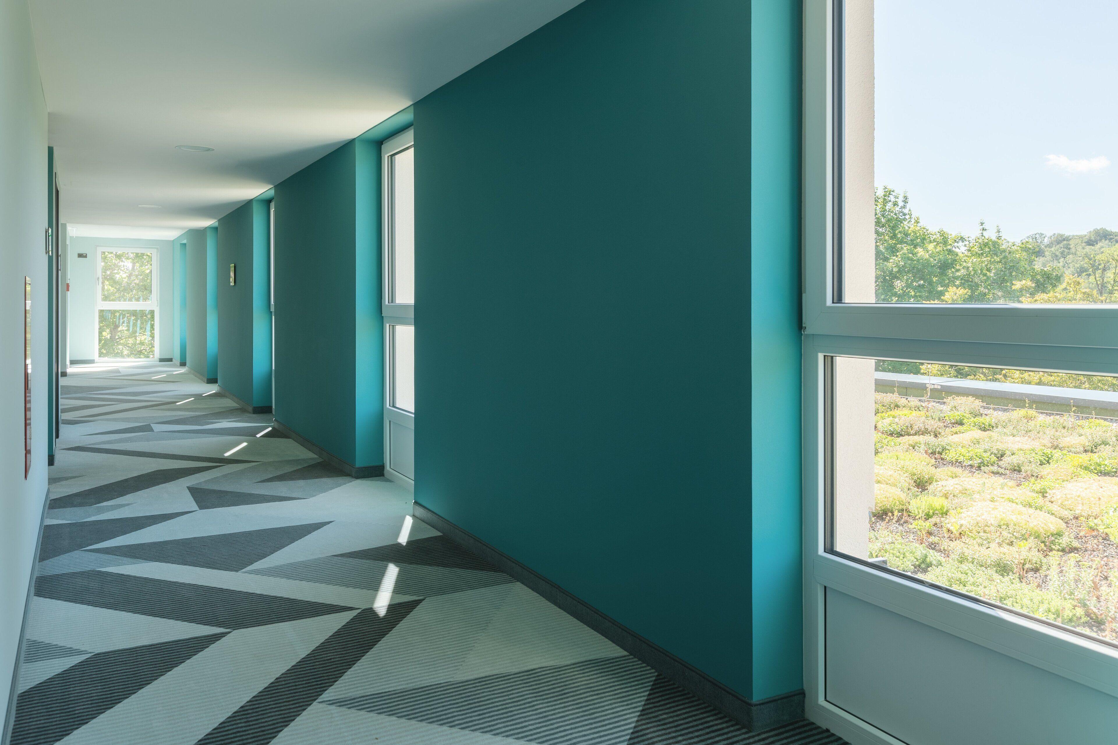 - The Niu, Seven Ost By Ihg Düsseldorf