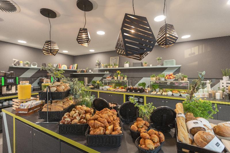 Hotel - The Niu, Seven Ost By Ihg